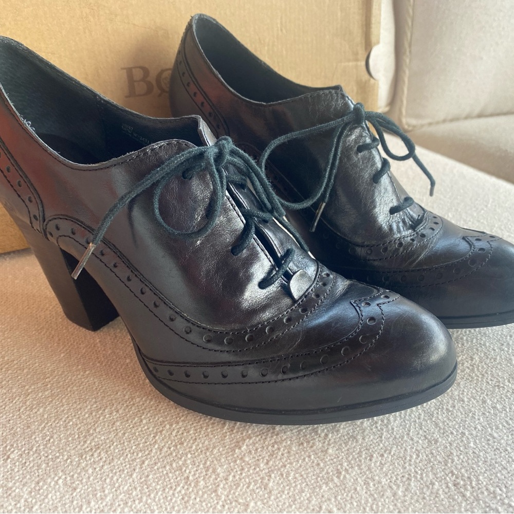 Born “Witchy Poo” Shoes!! Size 10